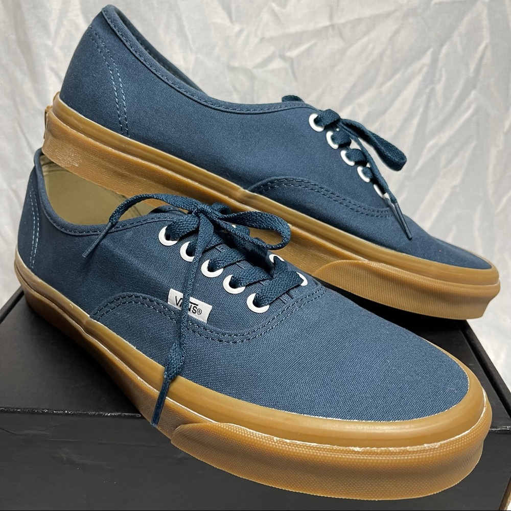 Vans Authentics